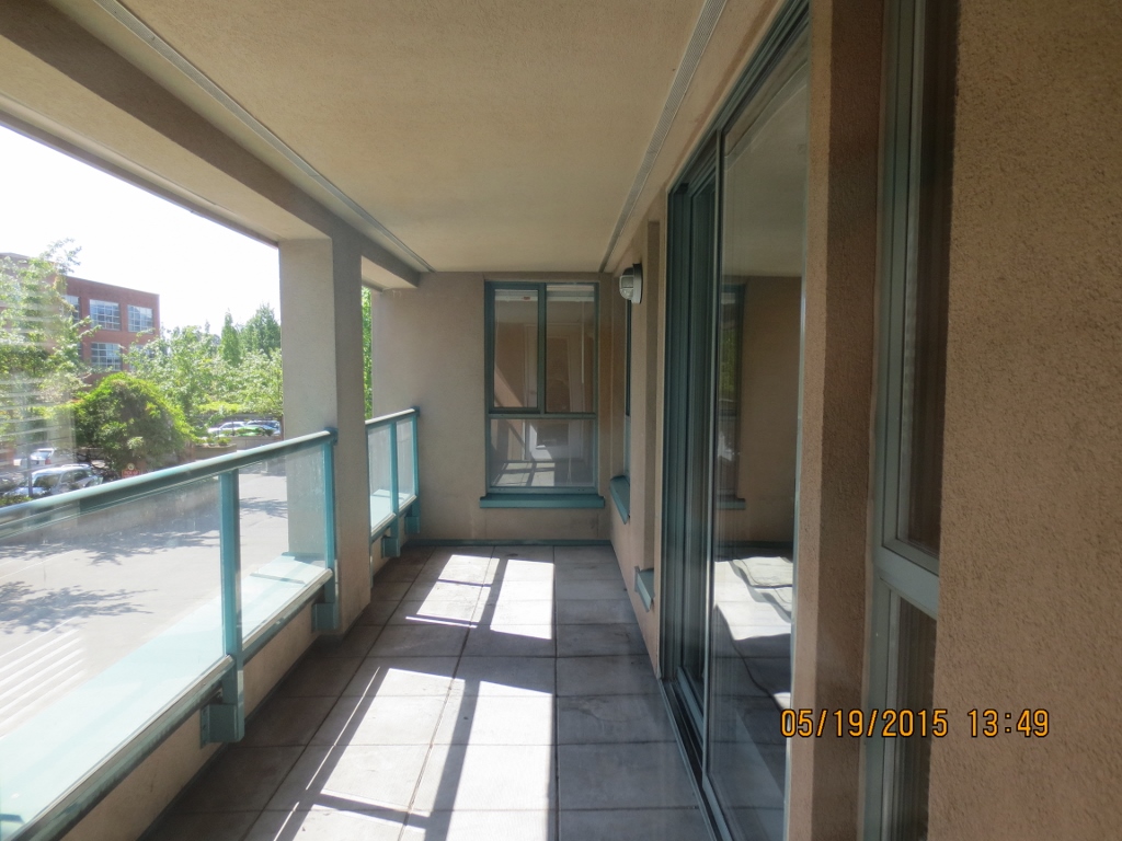 #211-223 Mountain Hwy, North Vancouver, BC, V7J 3V3