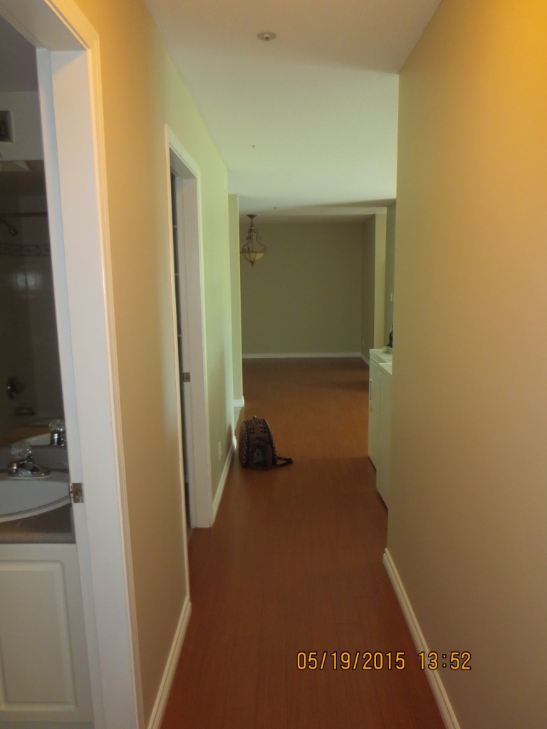 #211-223 Mountain Hwy, North Vancouver, BC, V7J 3V3