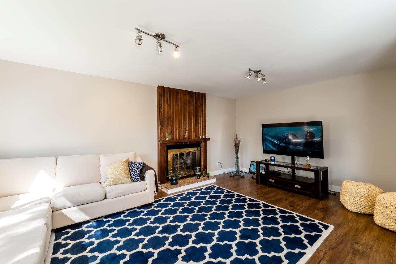 3884 Lonsdale Avenue, North Vancouver
