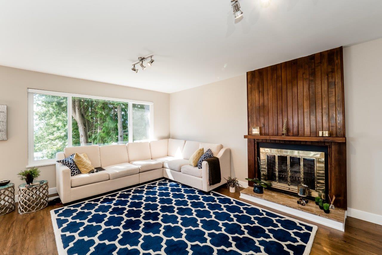 3884 Lonsdale Avenue, North Vancouver