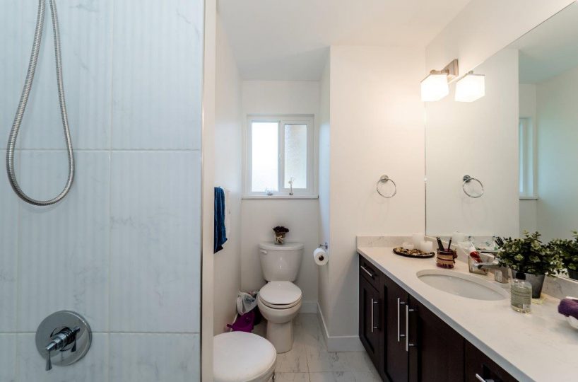 3884 Lonsdale Avenue, North Vancouver