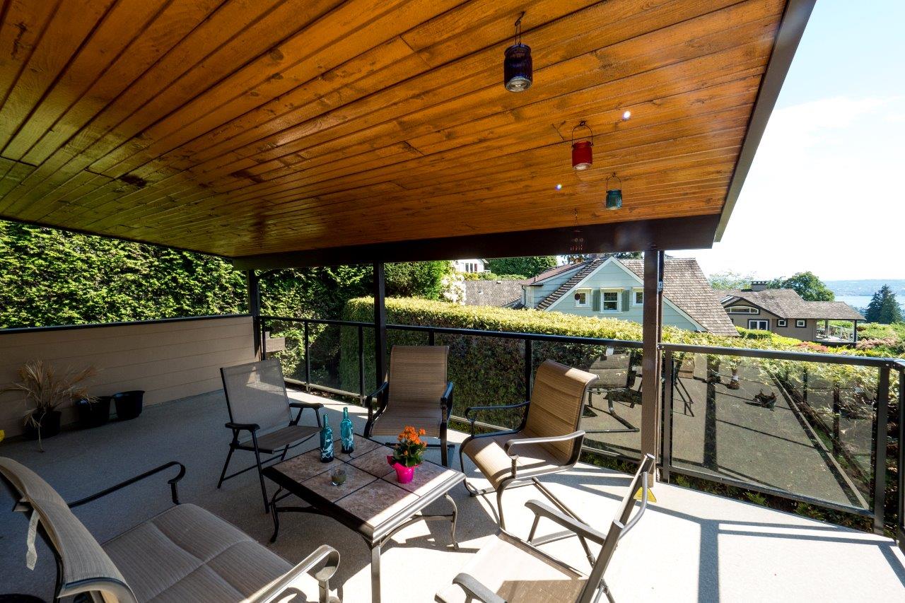 3884 Lonsdale Avenue, North Vancouver