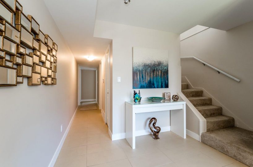 3884 Lonsdale Avenue, North Vancouver