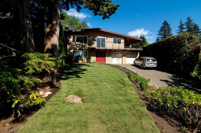 3884 Lonsdale Avenue, North Vancouver