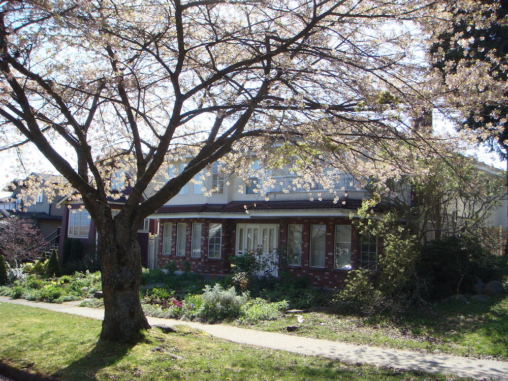 4050 McGill St, Burnaby, V5C 1M5