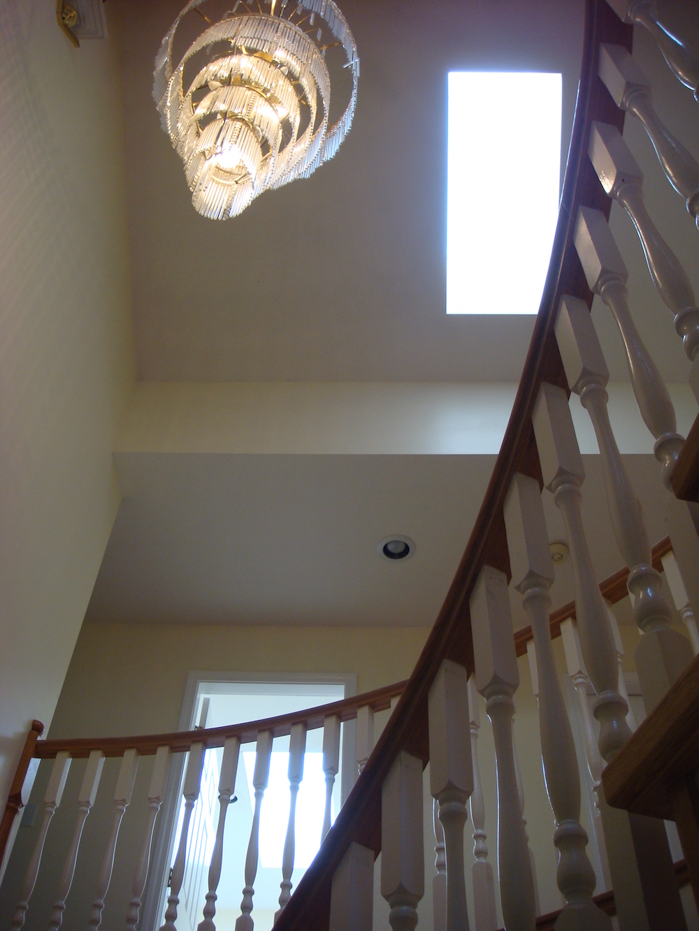 4050 McGill St, Burnaby, V5C 1M5