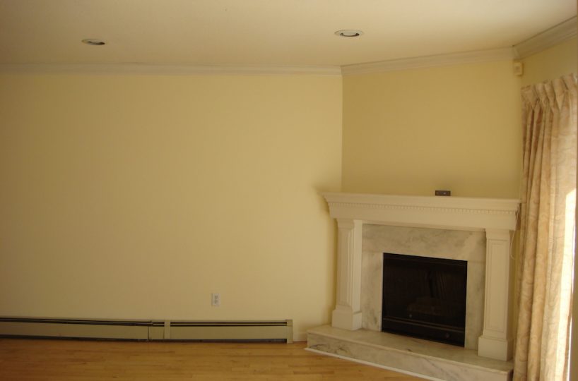 4050 McGill St, Burnaby, V5C 1M5