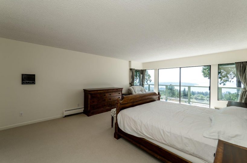 1375 Tyrol Road, West Vancouver V7S 2L5