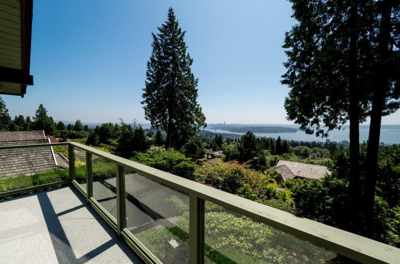 1375 Tyrol Road, West Vancouver V7S 2L5