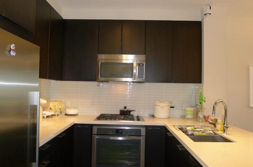 #107-717 Chesterfield Ave, 1 bed 1 bath