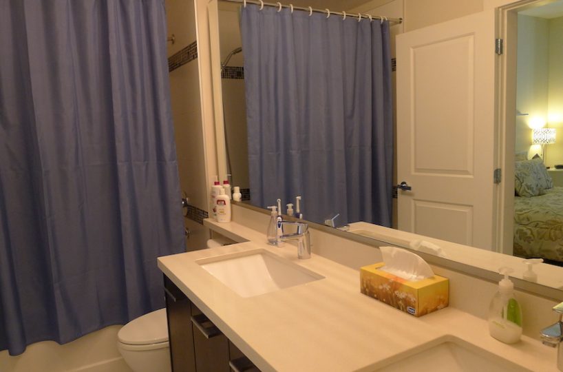 #107-717 Chesterfield Ave, 1 bed 1 bath