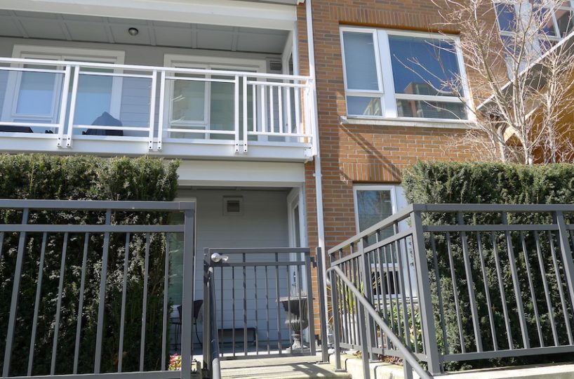 #107-717 Chesterfield Ave, 1 bed 1 bath