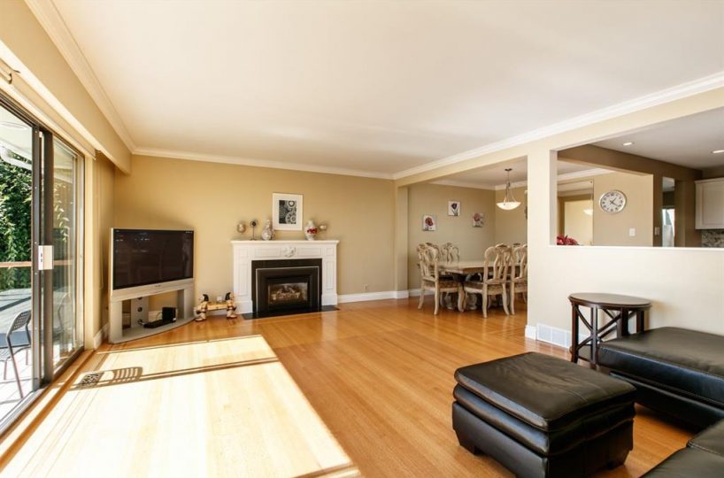 1115 Palmerston Avenue, West Vancouver BC V7S 2J5