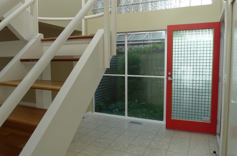 315 W. 28th Street, North Vancouver V7N 2J2