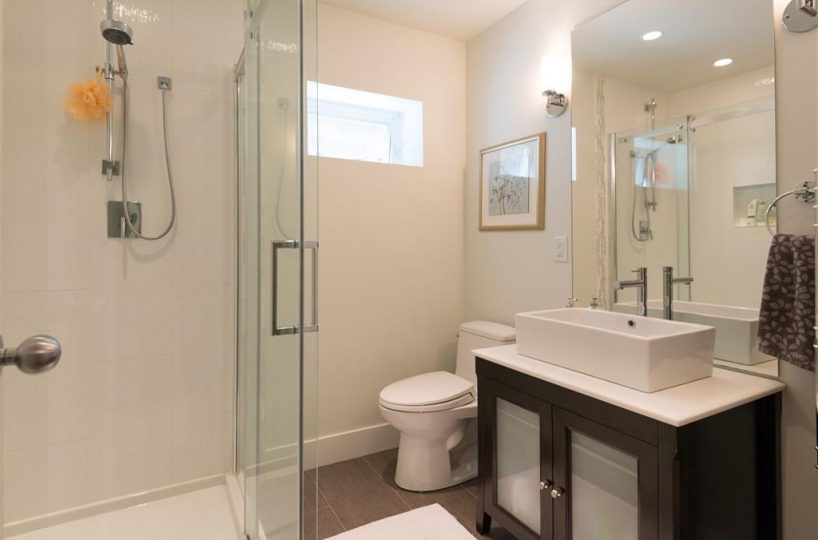 4553 Marineview Crescent, North Vancouver V7R 3P3