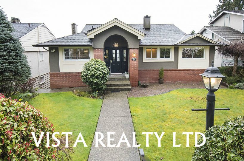 1120 Queens Avenue, West Vancouver V7S 2K2