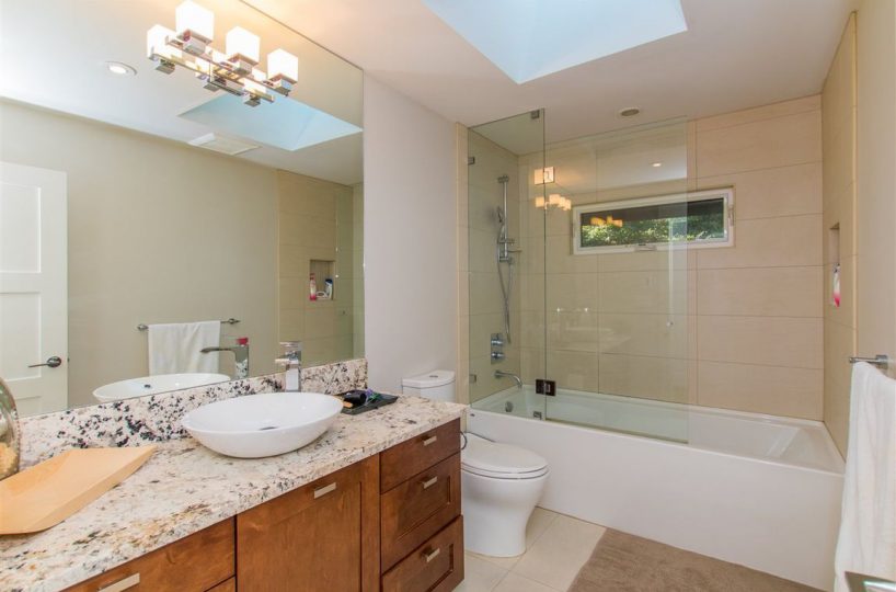 4107 Burkehill Road, West Vancouver V7V 3L9