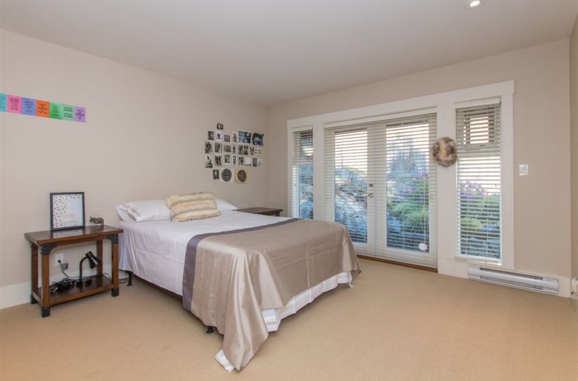 4107 Burkehill Road, West Vancouver V7V 3L9