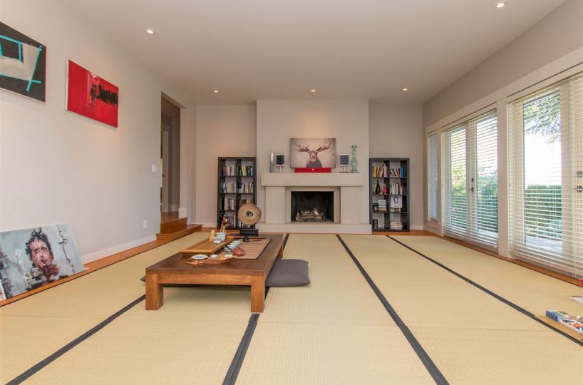 4107 Burkehill Road, West Vancouver V7V 3L9