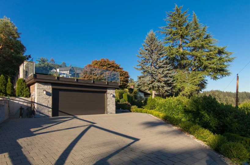 4107 Burkehill Road, West Vancouver V7V 3L9
