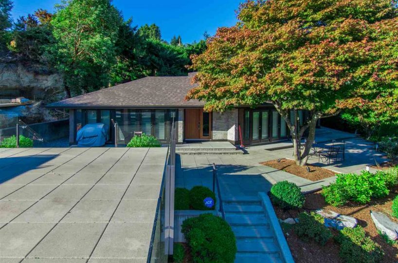 4107 Burkehill Road, West Vancouver V7V 3L9