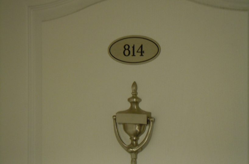 #814 - 2012 Fullerton Avenue, North Vancouver, BC V7P 3E3