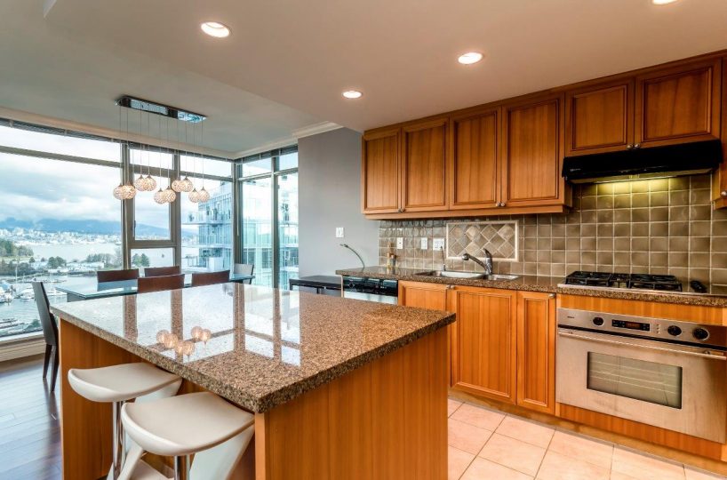 #1504 – 1680 Bayshore Drive, Vancouver V6G 3H6