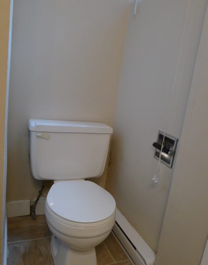 #3 – 1719 Yew Street, Vancouver V6K 3E8