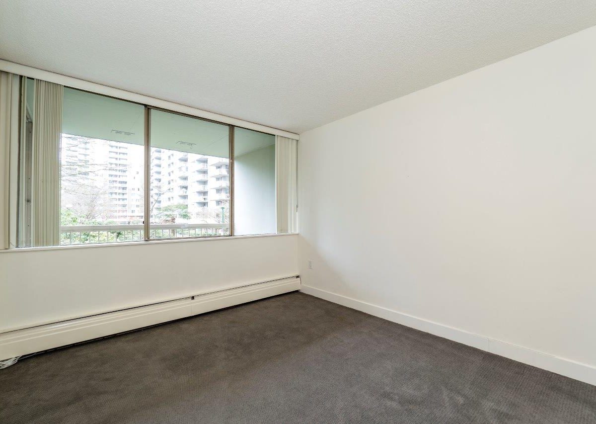 #209 - 2008 Fullerton Avenue, North Vancouver, BC V7P 3G7