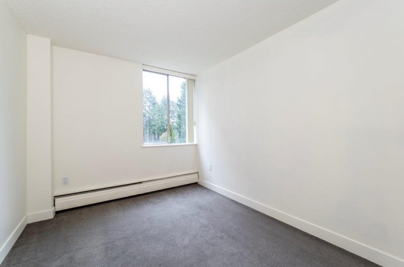 #209 - 2008 Fullerton Avenue, North Vancouver, BC V7P 3G7