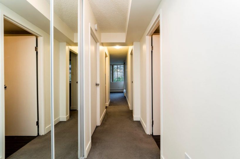 #209 - 2008 Fullerton Avenue, North Vancouver, BC V7P 3G7
