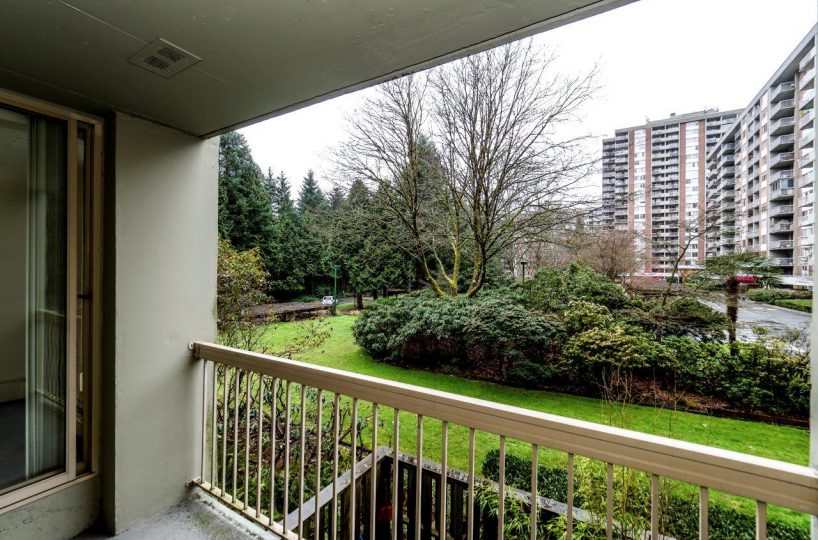 #209 - 2008 Fullerton Avenue, North Vancouver, BC V7P 3G7