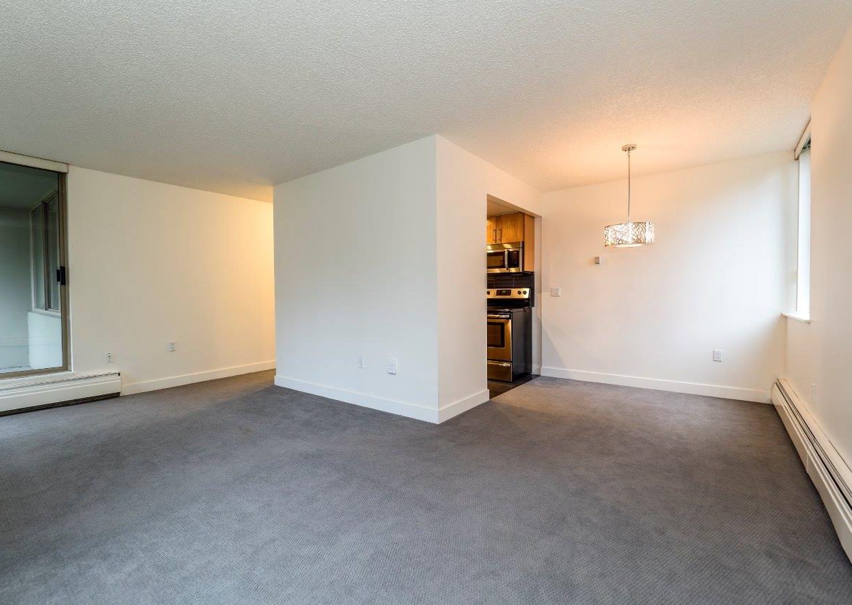 #209 - 2008 Fullerton Avenue, North Vancouver, BC V7P 3G7
