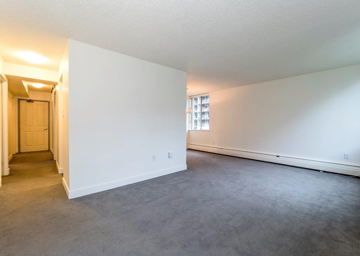 #209 - 2008 Fullerton Avenue, North Vancouver, BC V7P 3G7