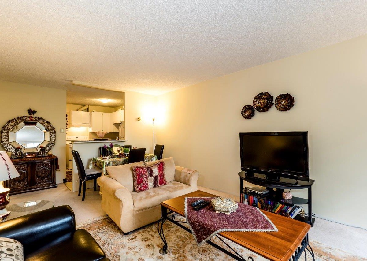 #401 - 2012 Fullerton Avenue, North Vancouver, BC V7P 3E3