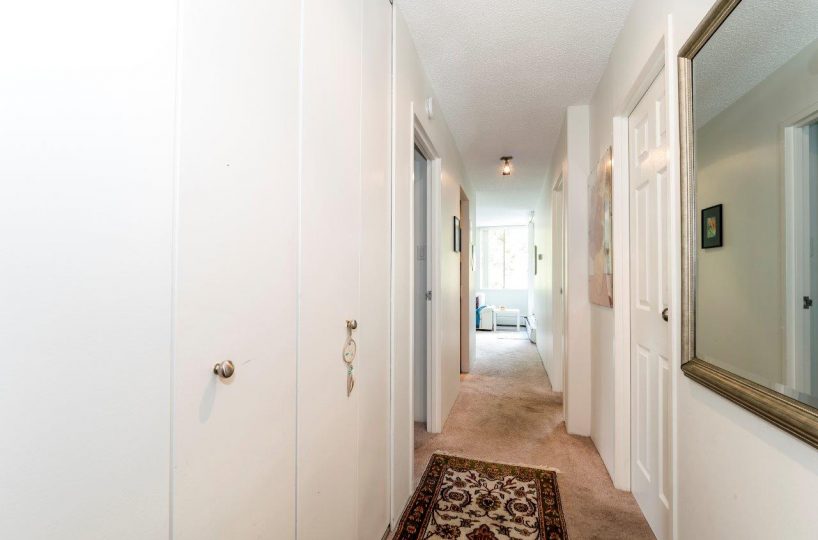 #404 - 2008 Fullerton Avenue, North Vancouver, BC V7P 3G7