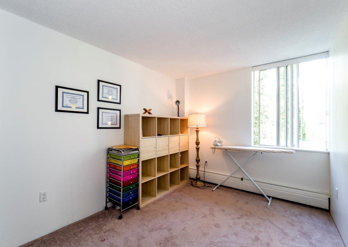 #404 - 2008 Fullerton Avenue, North Vancouver, BC V7P 3G7