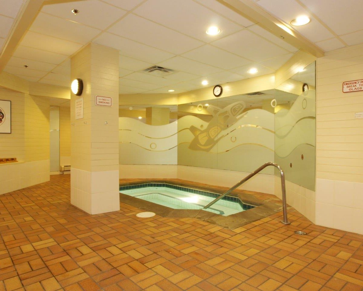 #404 - 2008 Fullerton Avenue, North Vancouver, BC V7P 3G7