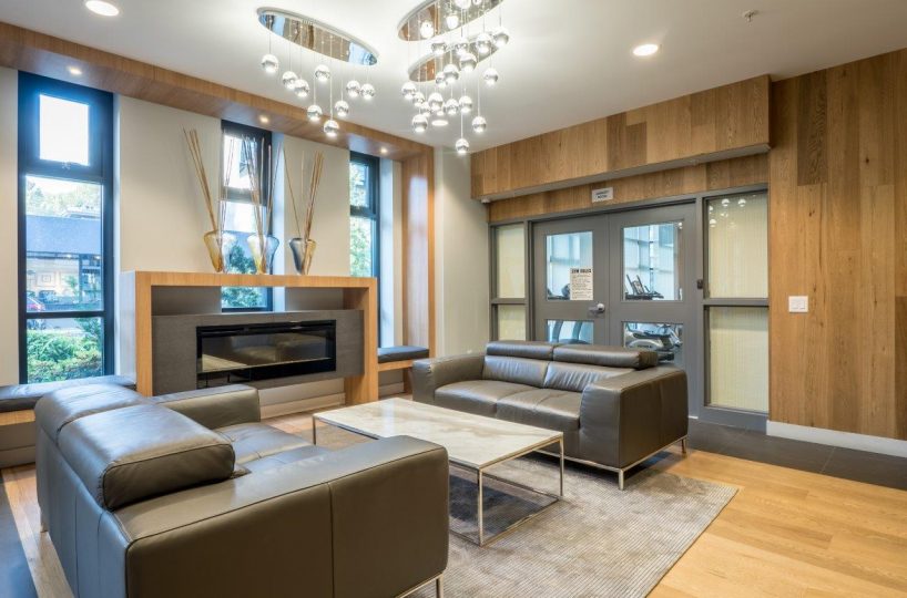#409 - 733 W 14th Street, North Vancouver, BC, V7M 0C6