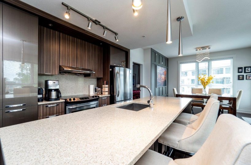 #409 - 733 W 14th Street, North Vancouver, BC, V7M 0C6