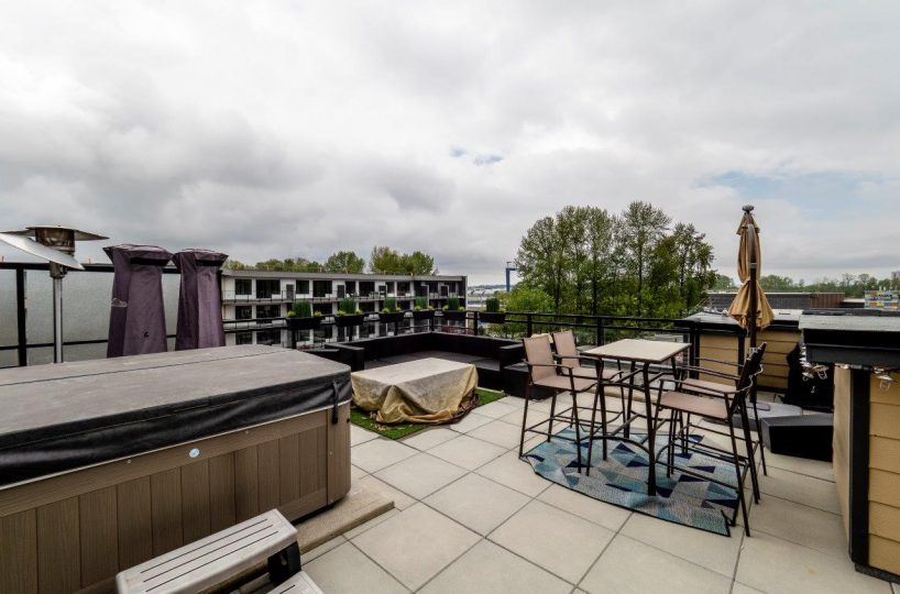 #409 - 733 W 14th Street, North Vancouver, BC, V7M 0C6