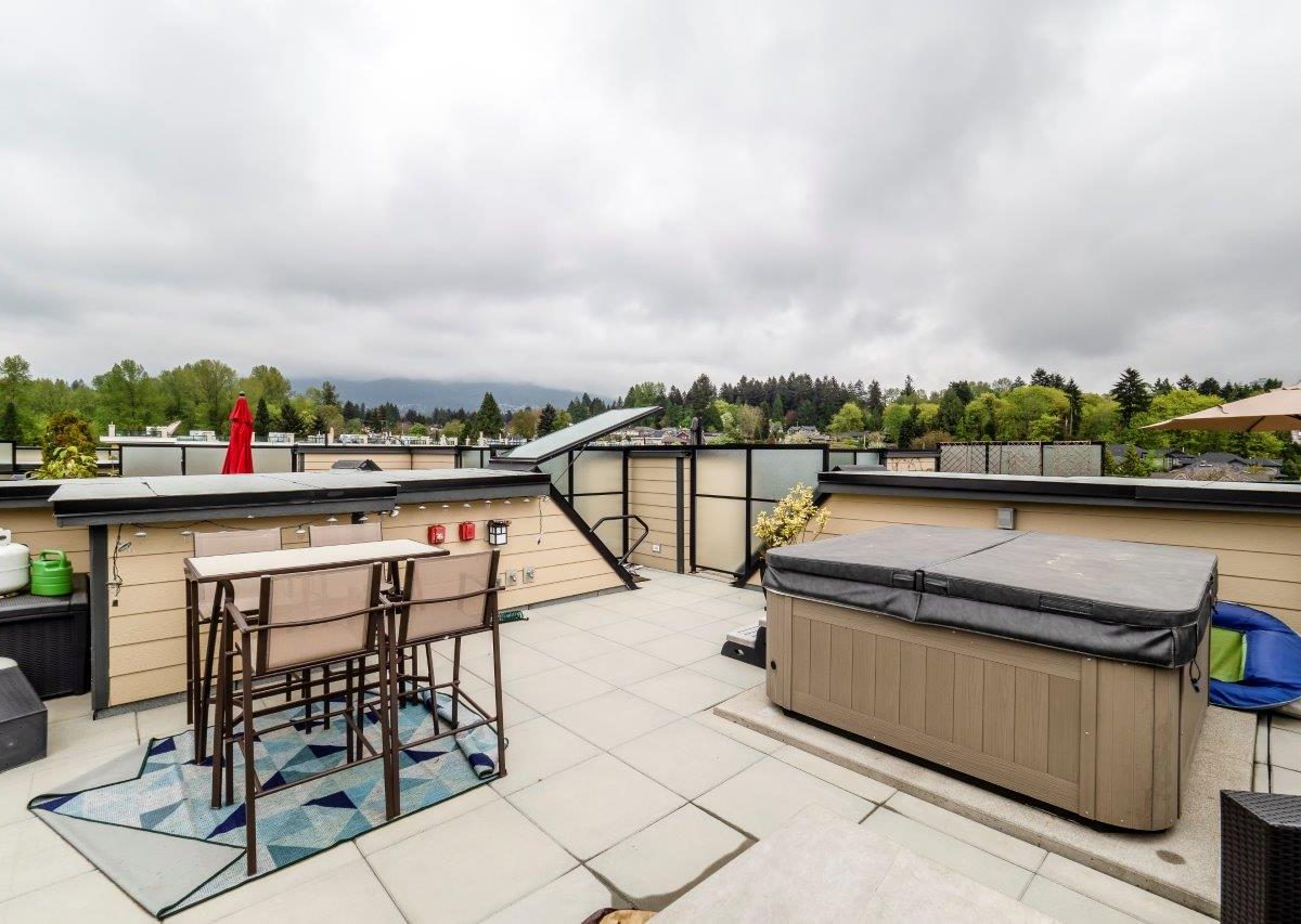 #409 - 733 W 14th Street, North Vancouver, BC, V7M 0C6