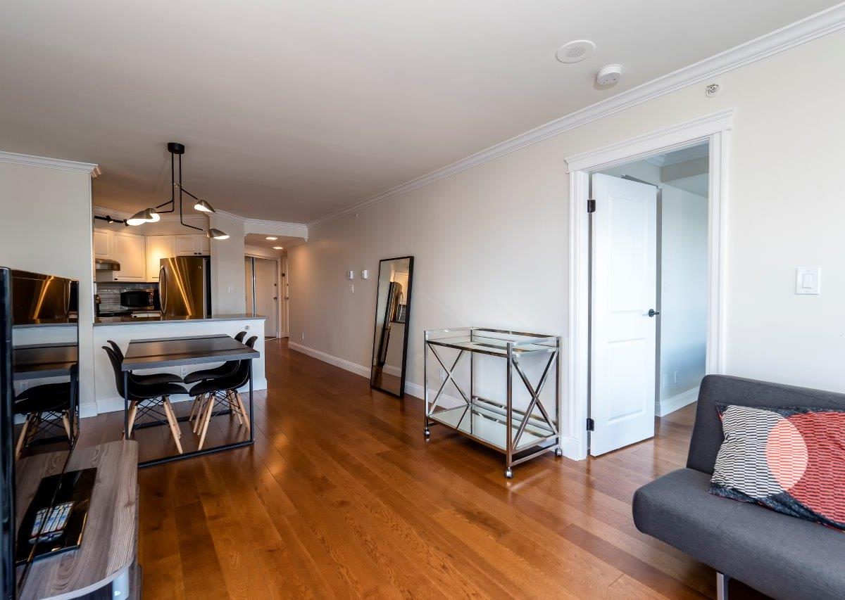 #1402 - 907 Beach Avenue, Vancouver V6Z 2R3