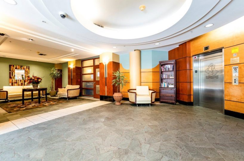 #1402 - 907 Beach Avenue, Vancouver V6Z 2R3