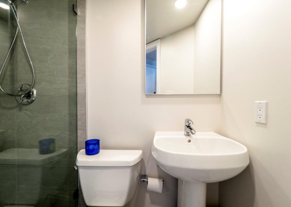 #1402 - 907 Beach Avenue, Vancouver V6Z 2R3