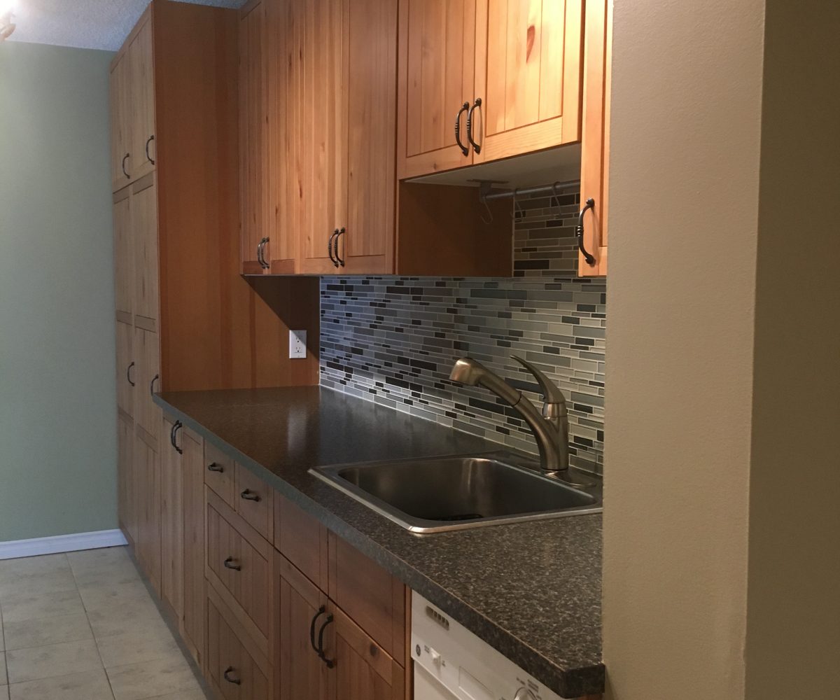 #805 - 2016 Fullerton Ave, North Vancouver, V7P 3E3