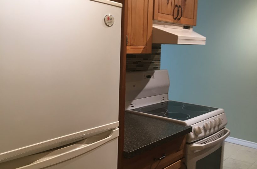 #805 - 2016 Fullerton Ave, North Vancouver, V7P 3E3