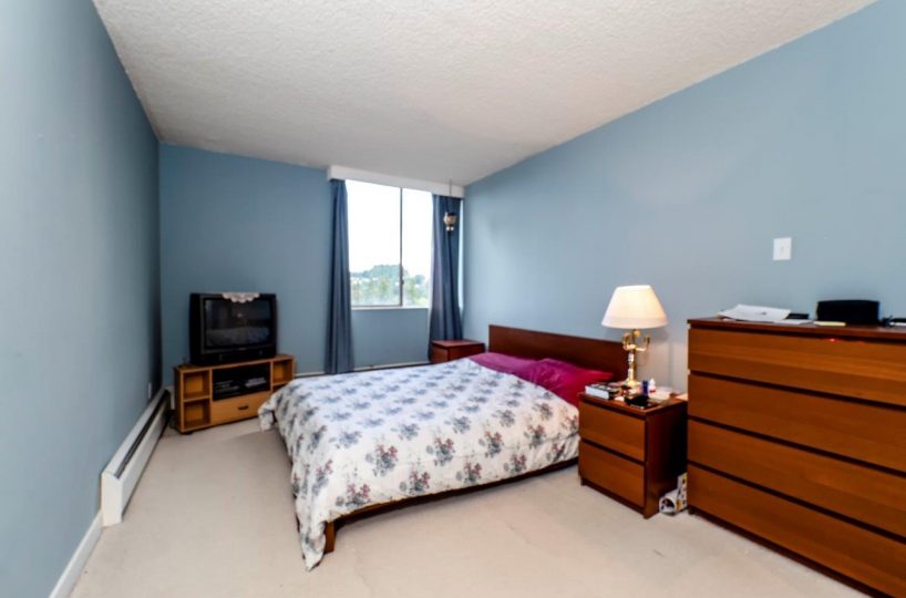 #1902 - 2016 Fullerton Ave, North Vancouver, V7P 3E6
