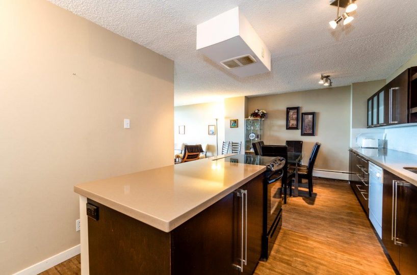 #1902 - 2016 Fullerton Ave, North Vancouver, V7P 3E6