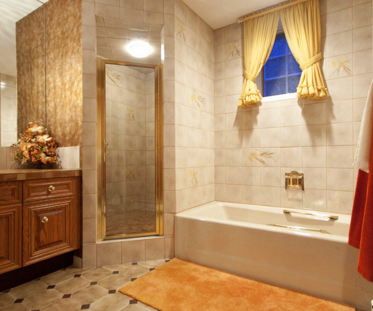 2158 Westhill Wynd, BC V7S 2Z3